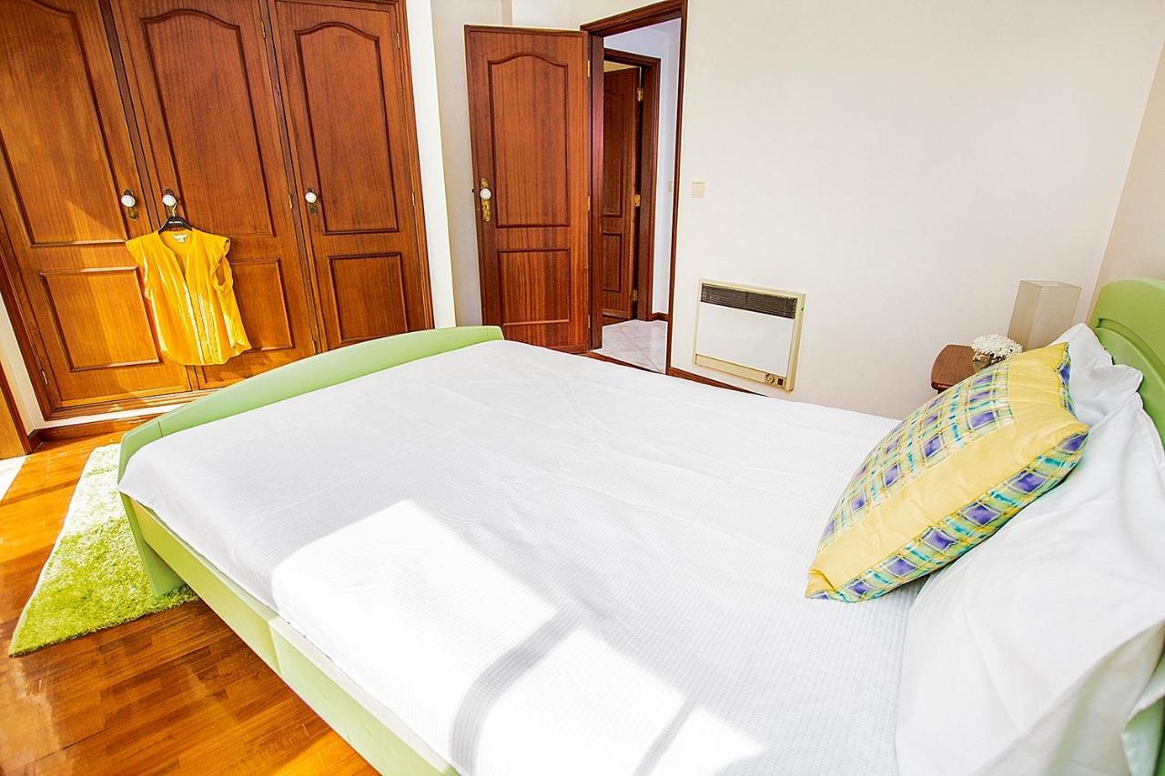 Lighthouse North Villa - Praia Da Barra المظهر الخارجي الصورة